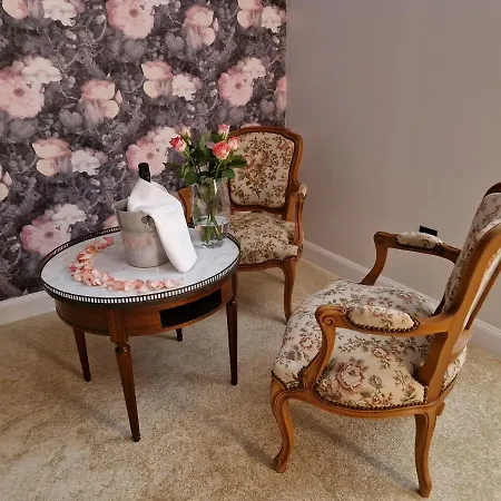 Szálloda Chateau De La Reynerie