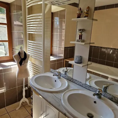 Hotell Chateau De La Reynerie