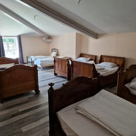 Hotell Chateau De La Reynerie Toiras